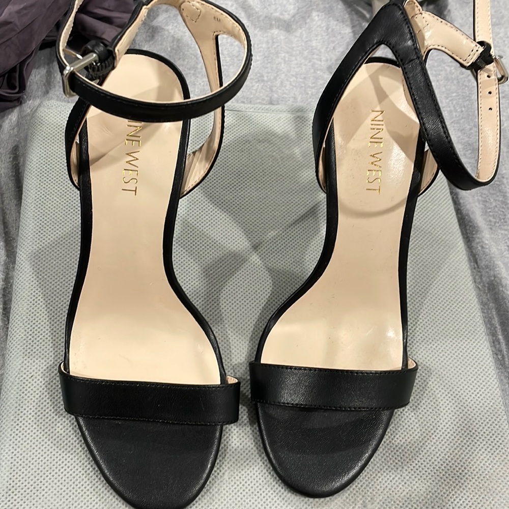 Nine West black heels